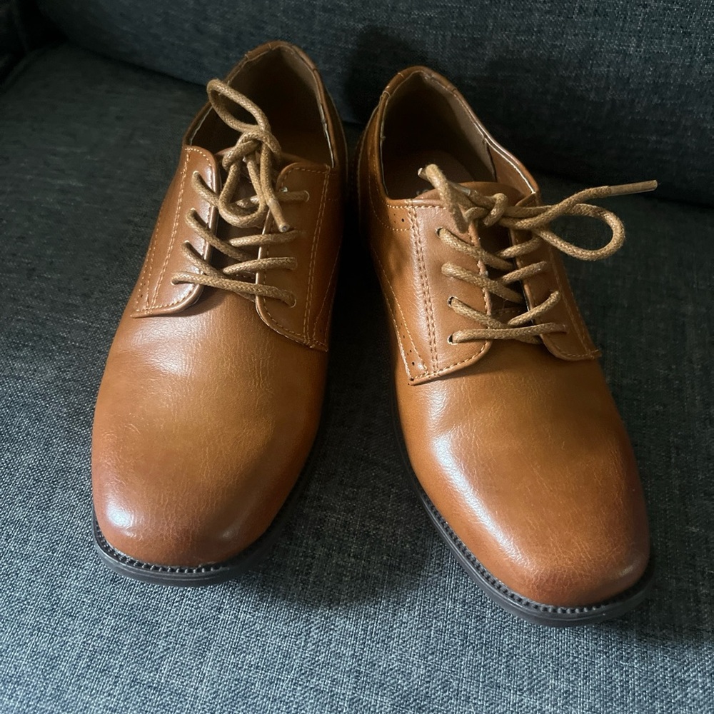 steve madden Brown Boys dress shoes Size 13